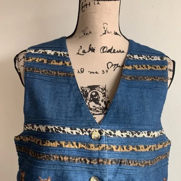 Vintage Casey & Max Denim Cat Vest Size Medium NWT - Picture 4 of 11